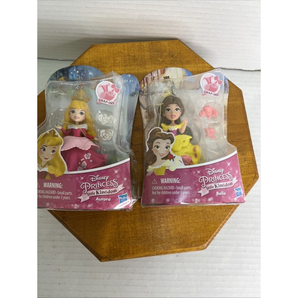 SET OF 2 - Disney Princess Little Kingdom Snap-Ins 3"‎ Bella & Aurora